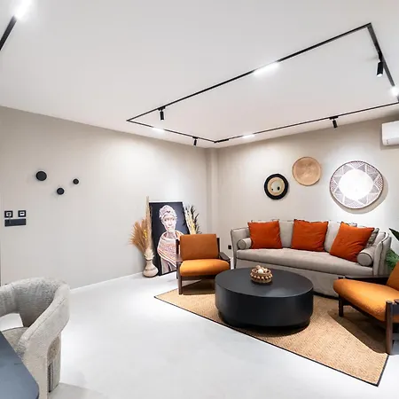 شقة Oasis Vip Club - настаняване, ресторант и плаж ساني بيتش