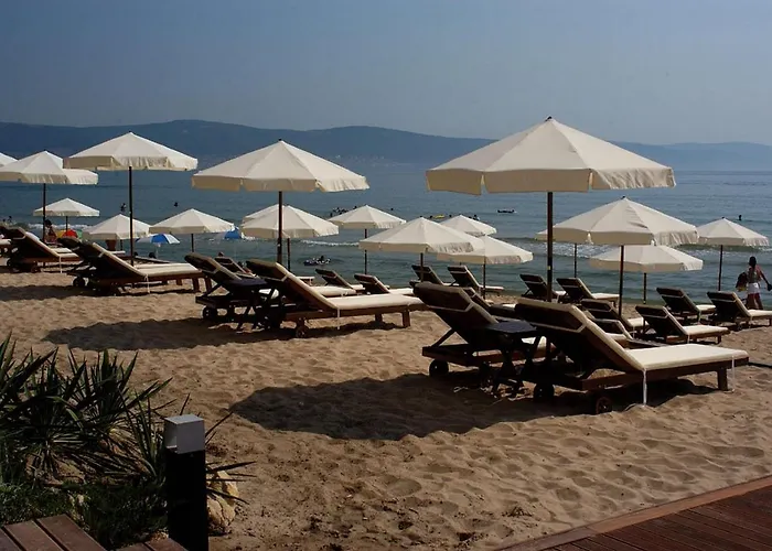 Апартаменты Oasis Vip Club